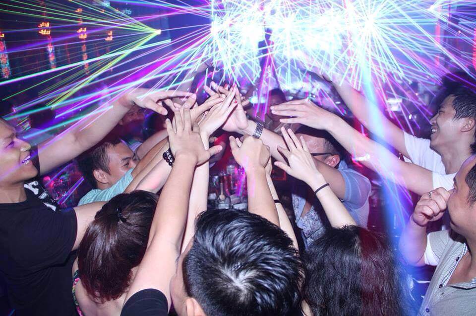 ニュー・フンドン ～ダナンのナイトクラブ～