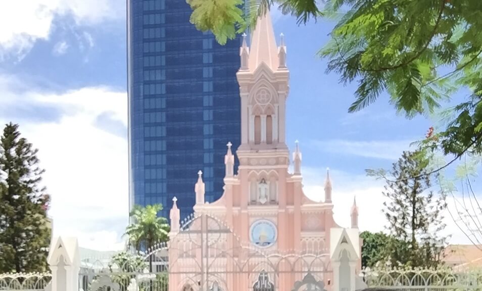 ダナン大聖堂～ダナンの観光スポット～